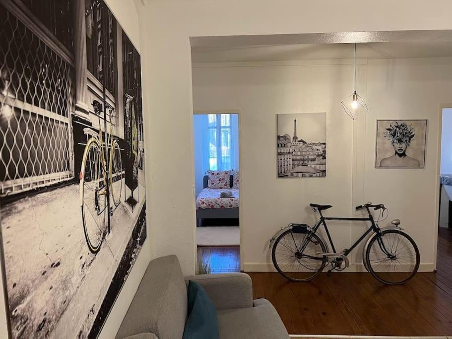 Appartement Le Comte Est Bon, Quartier Antiquaires à Dijon Extérieur photo