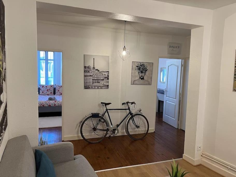 Appartement Le Comte Est Bon, Quartier Antiquaires à Dijon Extérieur photo